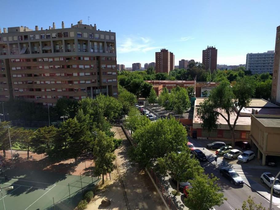 Valencia Las Artes Y Ciencias + Garaje + Netflix Екстер'єр фото